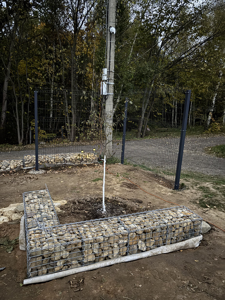 Цоколь, 100x30x30 Сетка сварная, Zn яч. 50х50 Ø3,8 мм. ГОСТ Р 58120-2018